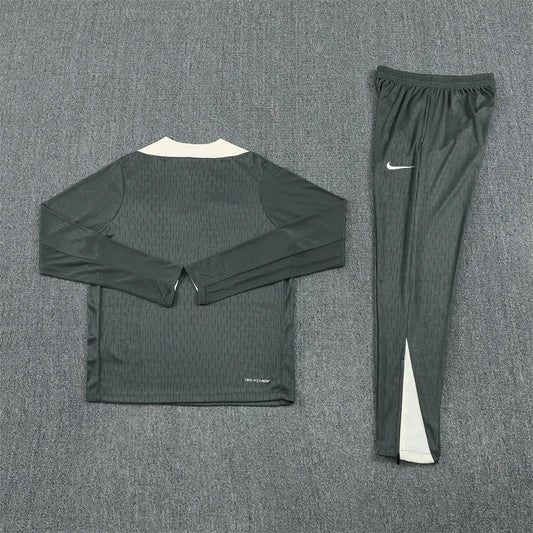 2025/2026 Chelsea Half-Pull Grey Tracksuit
