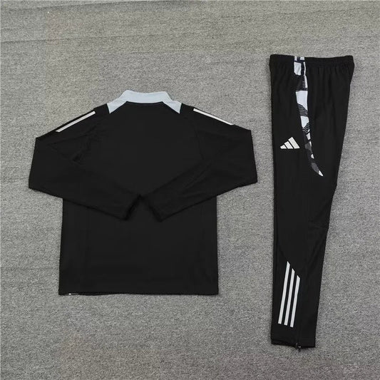 2024/2025 Manchester United Half-Pull Black Tracksuit