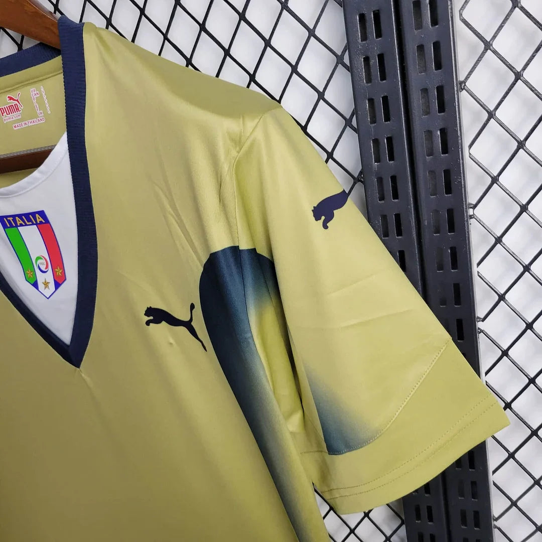 2006 Retro Italy Goalkeeper Gold Football Shirt