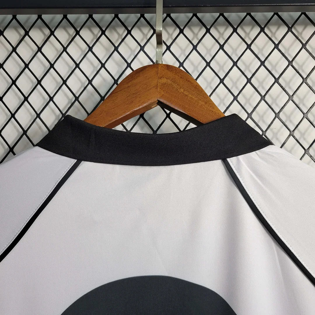 1997/1998 Retro Juventus Football Shirt Home Football Shirt