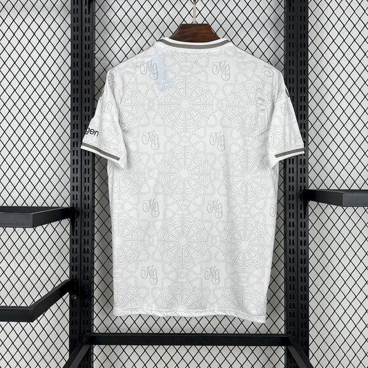 2025/2026 Nottingham Forest Away Football Shirt