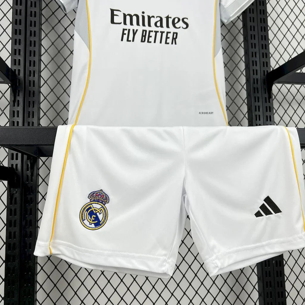2025/2026 Real Madrid Home Football Shirt Kids Size