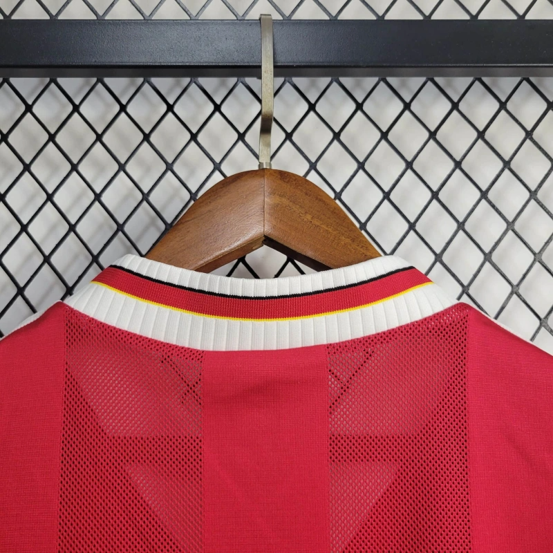 1995/1996 Retro Liverpool Home Football Shirt