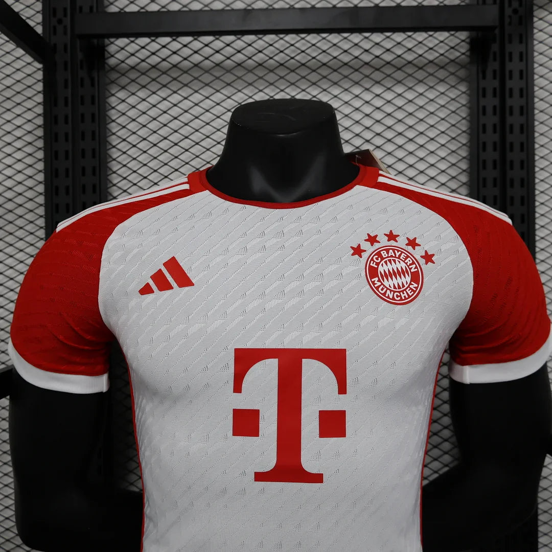 2023/2024 Bayern Munich Home Football Shirt - Player Version