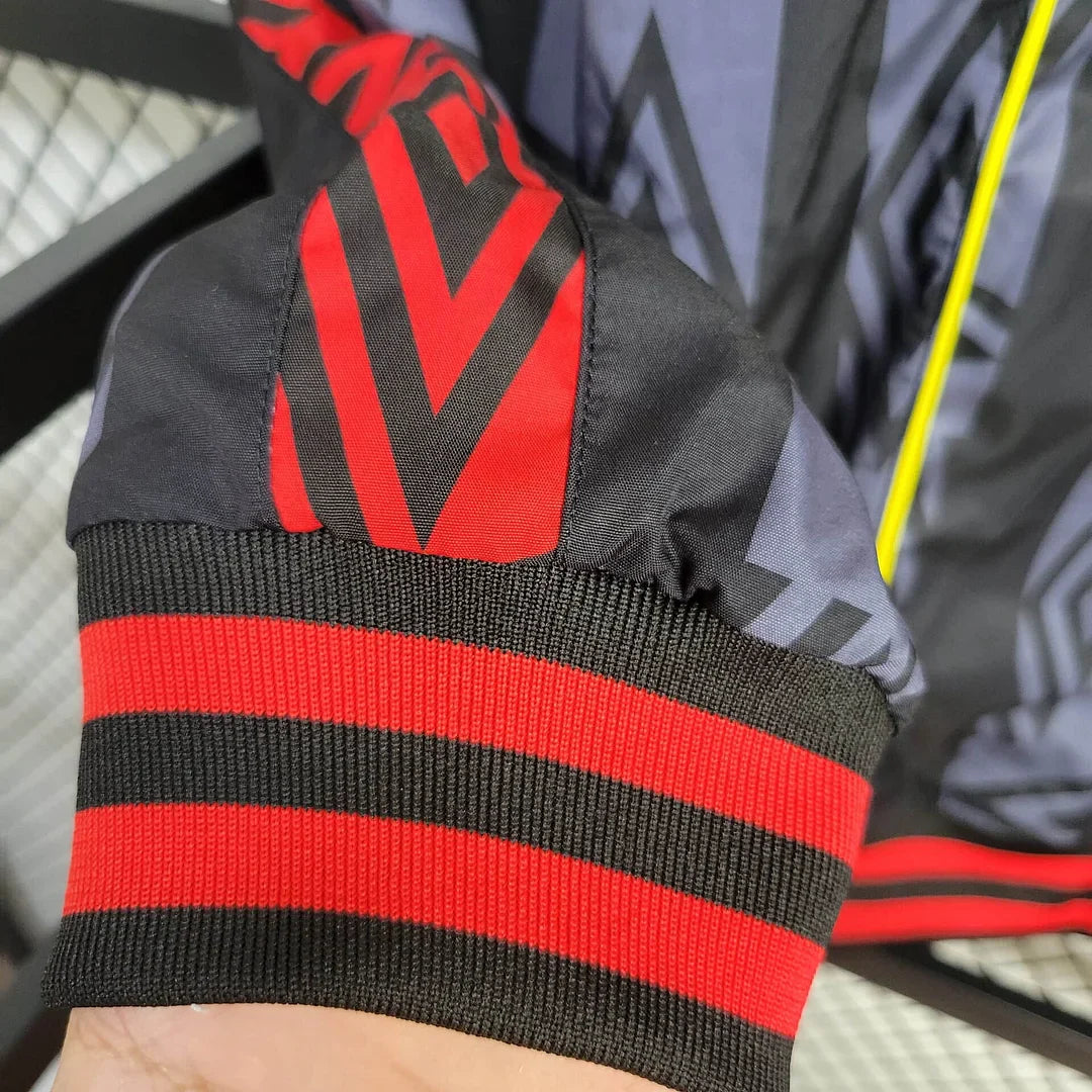 2025/2026 Manchester United Umbro Jacket Windbreaker