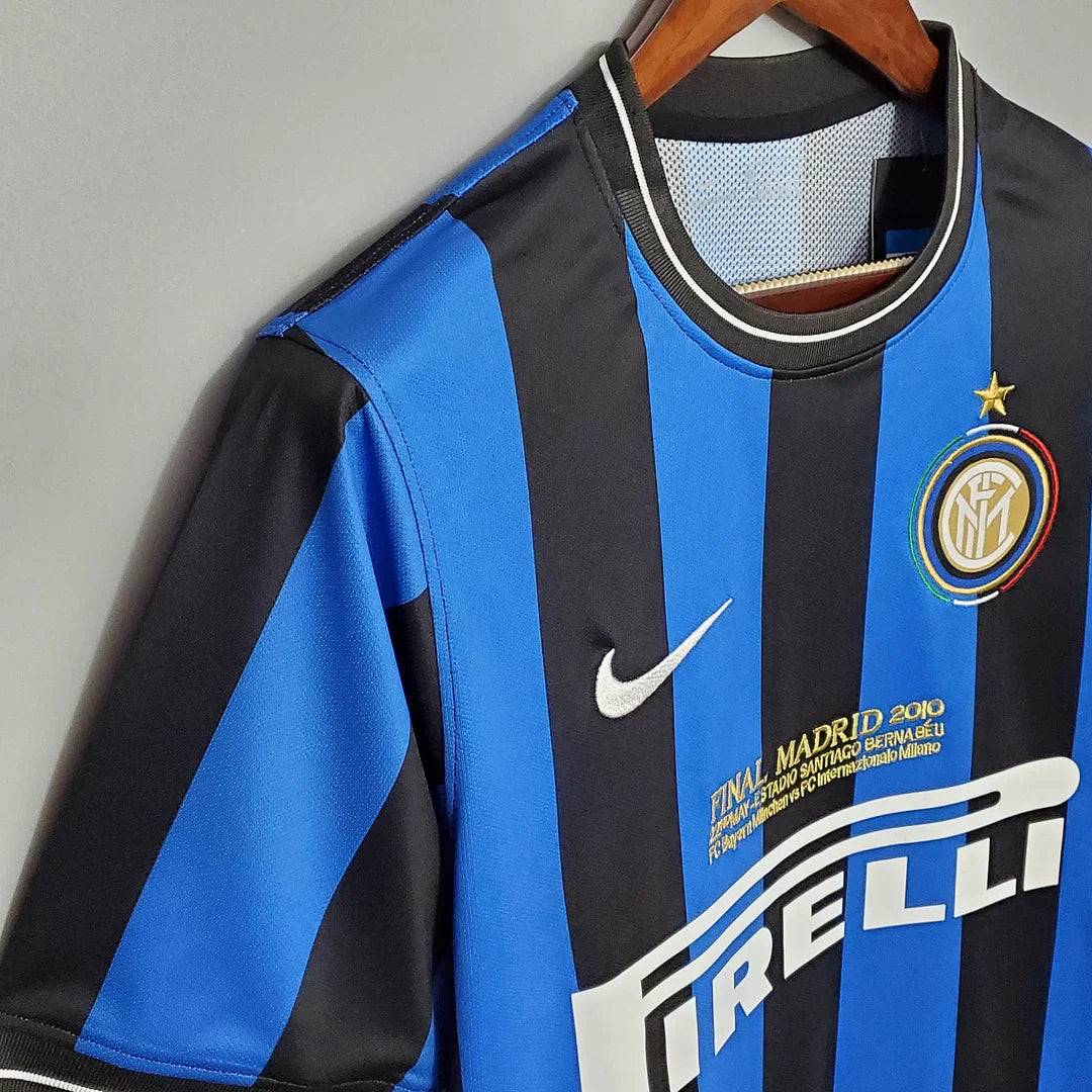 2009/2010 Retro Internazionale Milan Home UEFA Champions League Edition Football Shirt