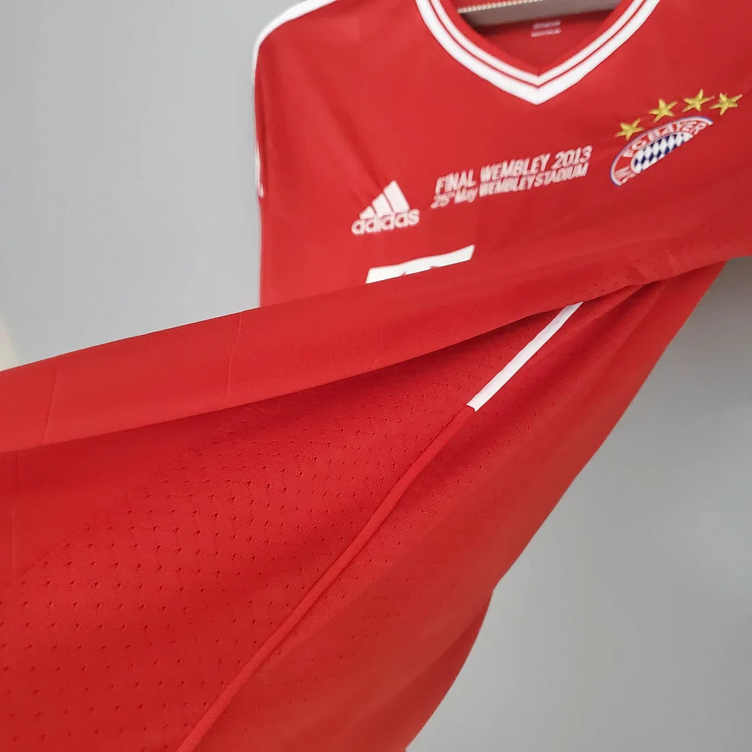 2013/2014 Retro Bayern Munich Home Champions League Edition Football Shirt