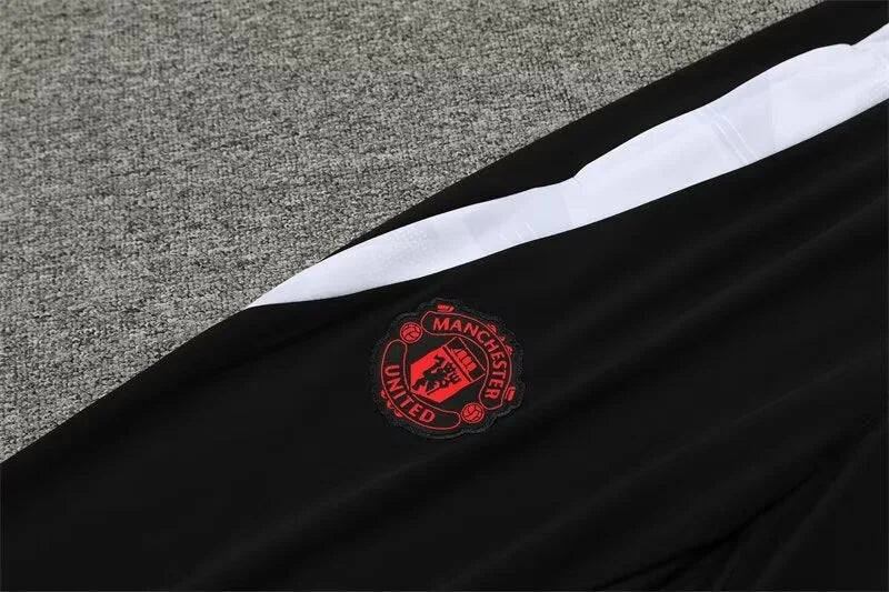 2024/2025 Manchester United Half-Pull Red Tracksuit