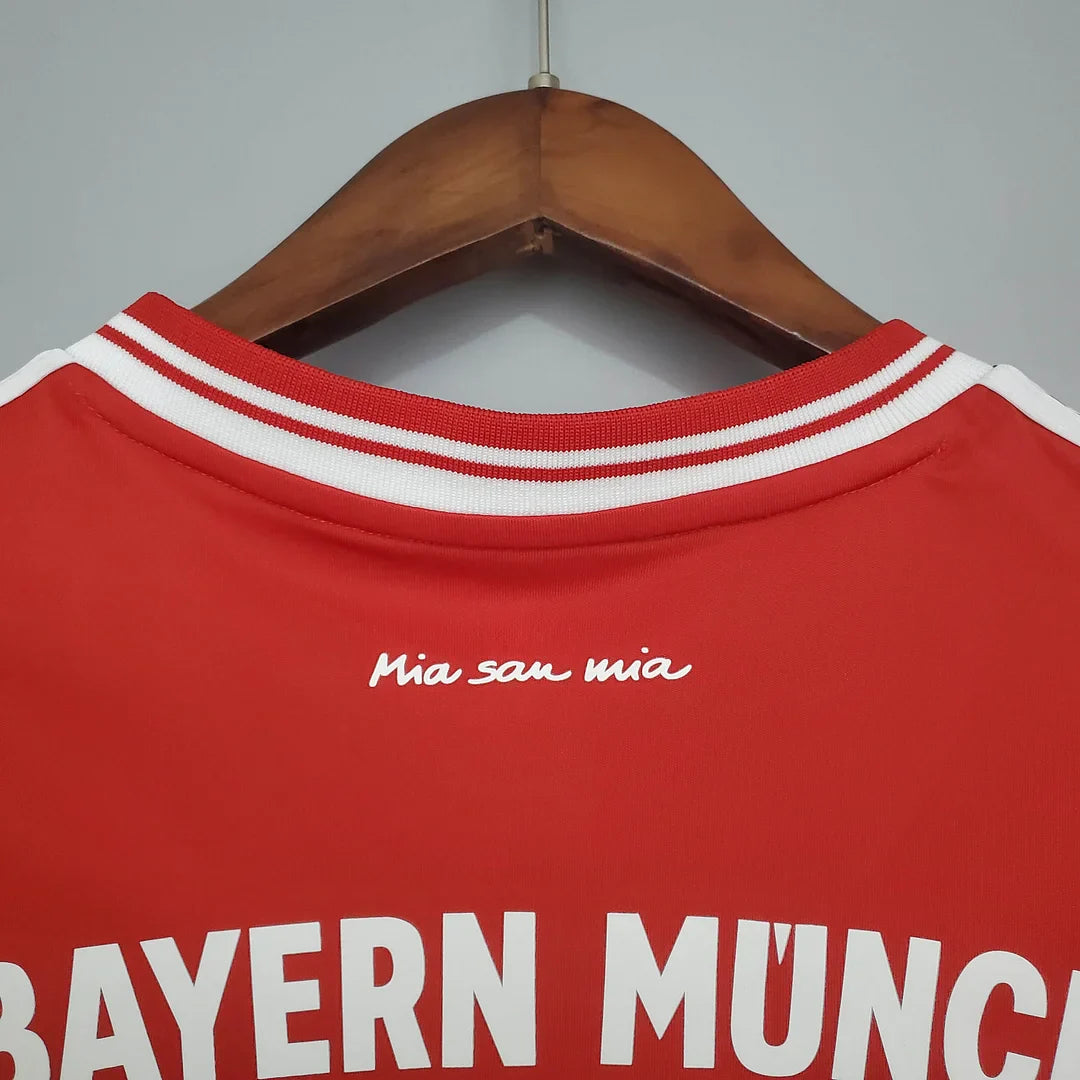 2013/2014 Retro Bayern Munich Home Champions League Edition Football Shirt