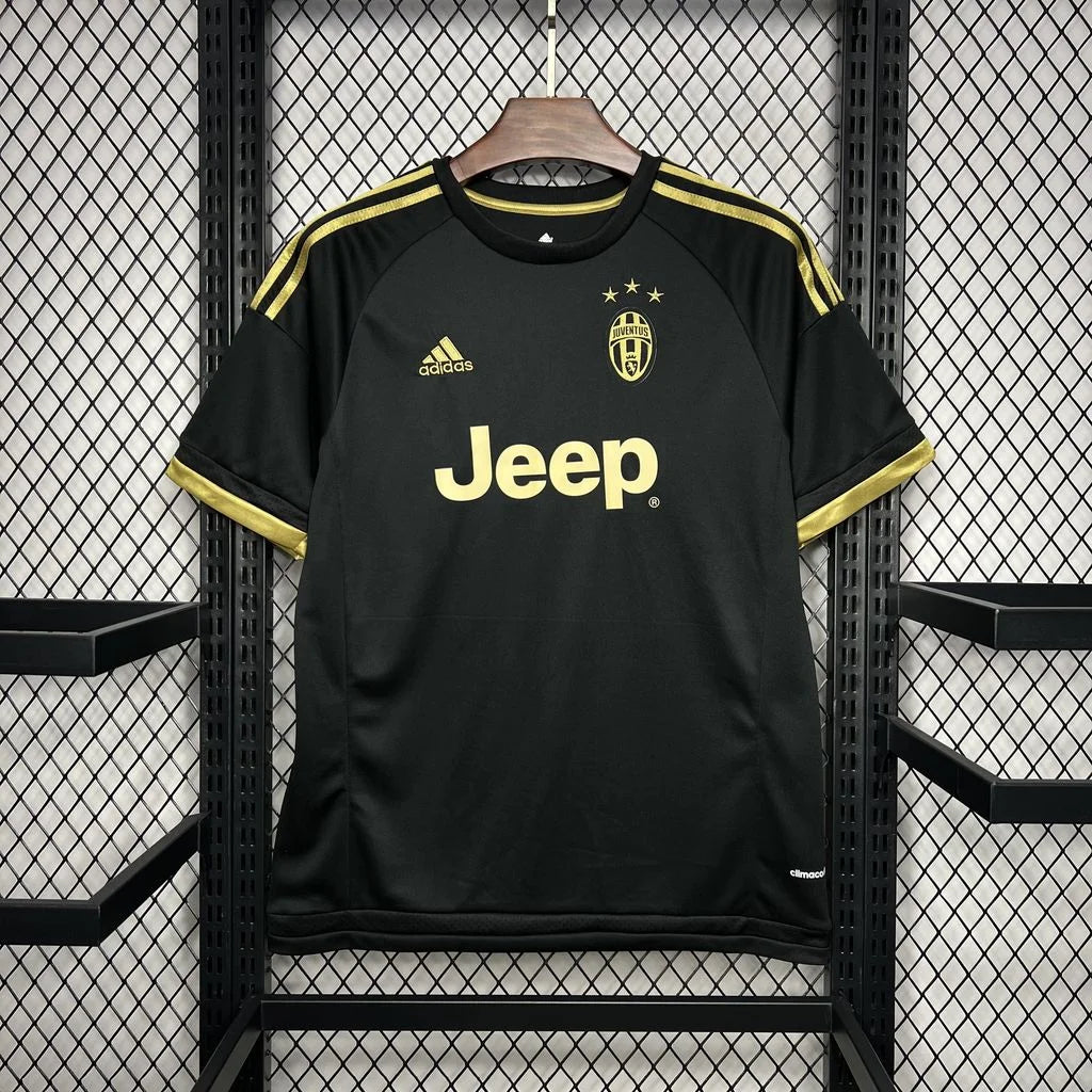 2015/2016 Retro Juventus Third Away Football Shirt