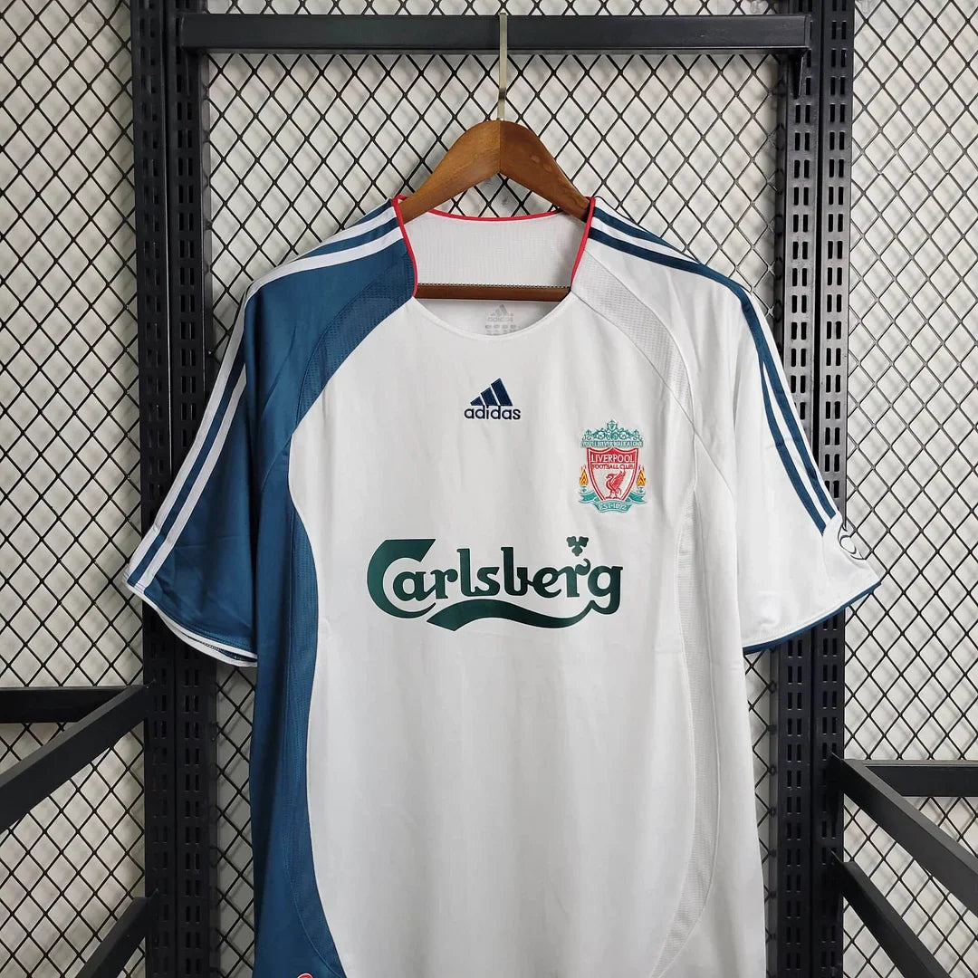 2006/2007 Retro Liverpool Away Football Shirt