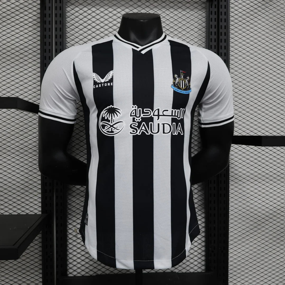 2023/2024 Newcastle United Home Football Shirt - Player Version