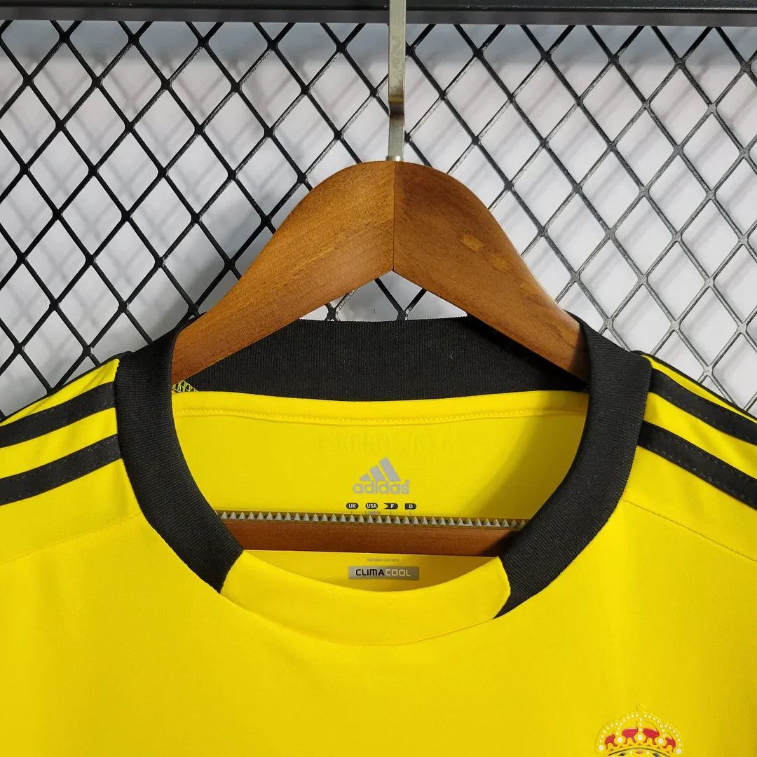 2011/2012 Retro Real Madrid Yellow Goalkeeper Football Shirt