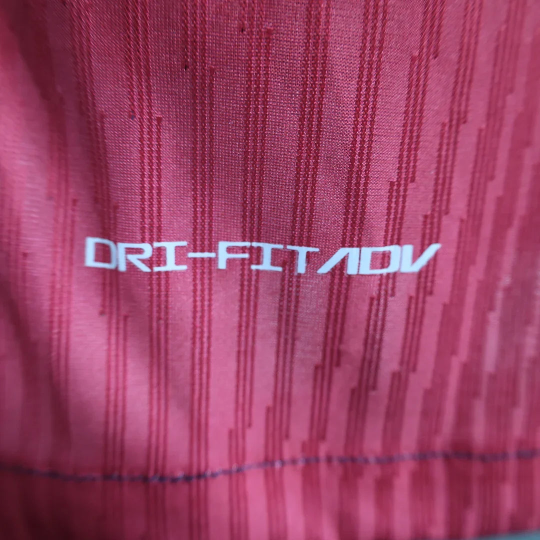 2024/2025 Barcelona Home Football Shirt - Player Version