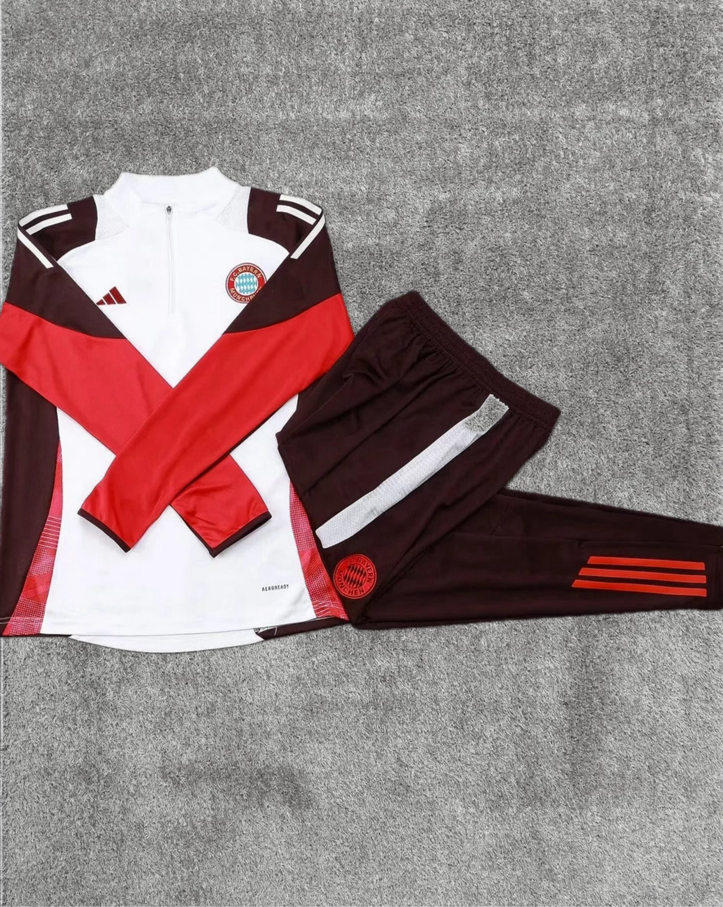 2024/2025 Bayern Munich Half-Pull White Tracksuit