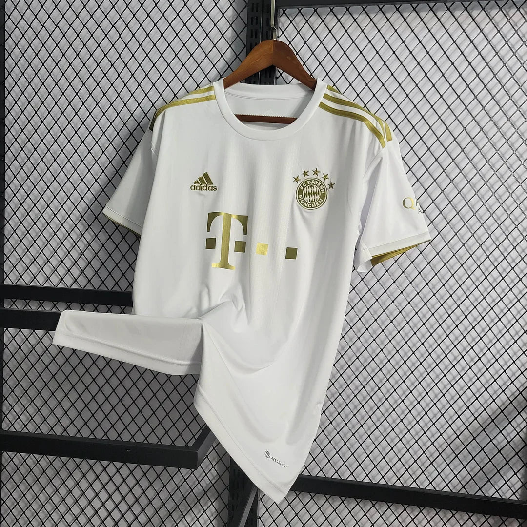 2022/2023 Bayern Munich Away Football Shirt