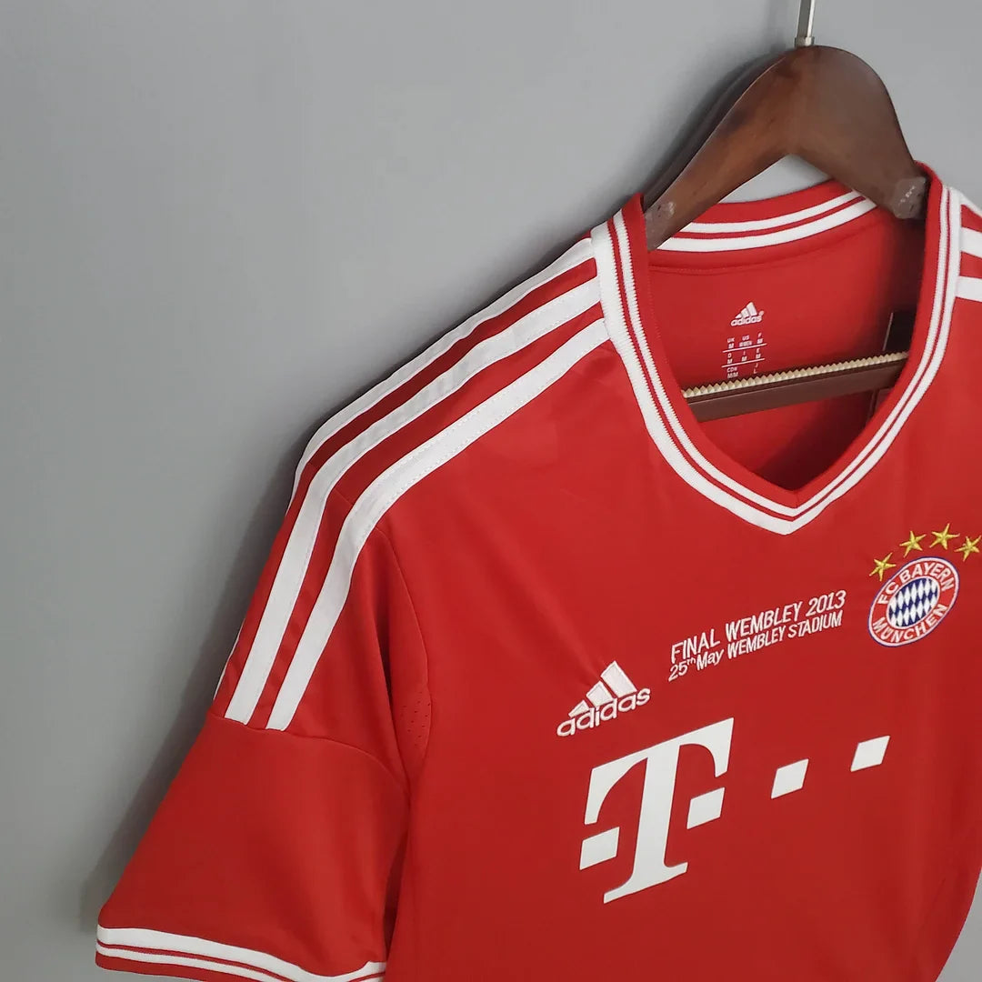 2013/2014 Retro Bayern Munich Home Champions League Edition Football Shirt