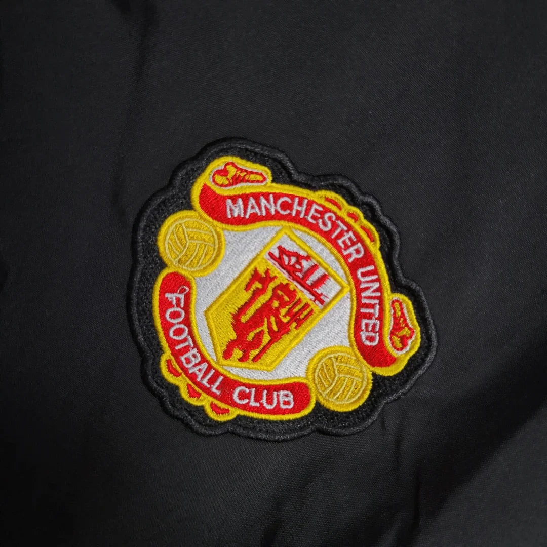 2025/2026 Manchester United Jacket Windbreaker