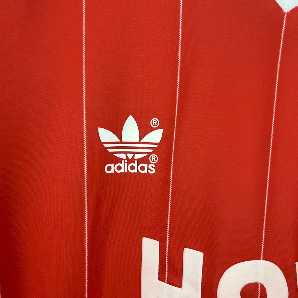 1983/1984 Retro Hamburger SV Away Football Shirt