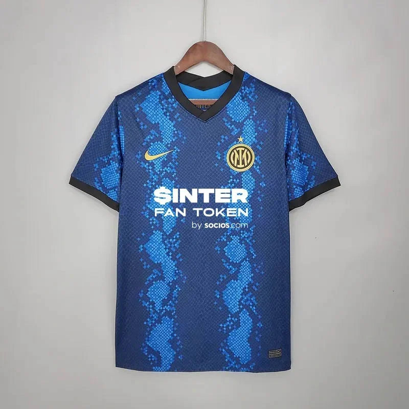2021/2022 Retro Internazionale Milan Football Shirt