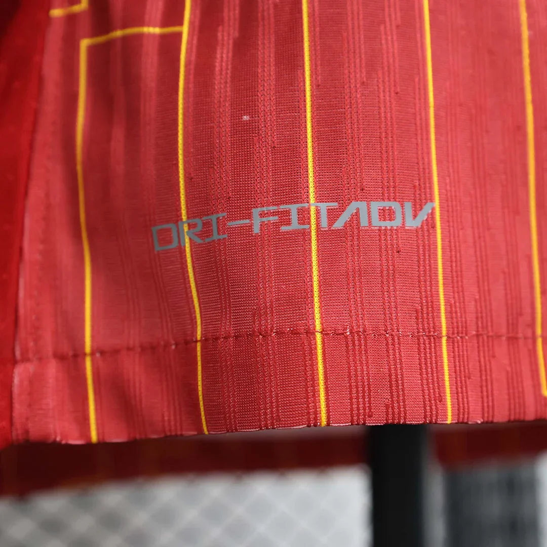 2024/2025 Liverpool Home Football Shirt - Player Version