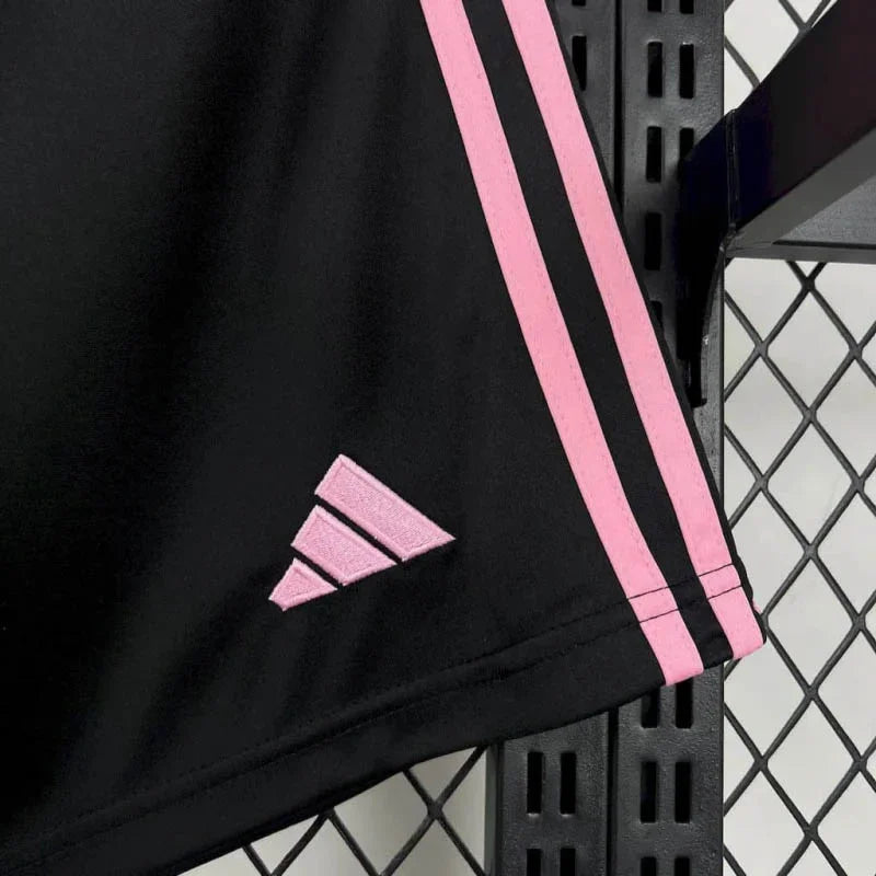 2025/2026 Juventus Home Shorts