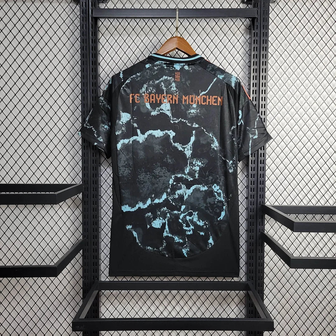 2024/2025 Bayern Munich Away Football Shirt