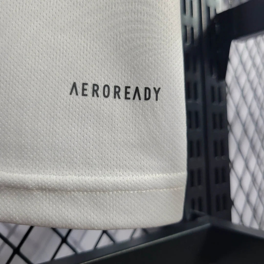 2021/2022 Retro Real Madrid Home Football Shirt