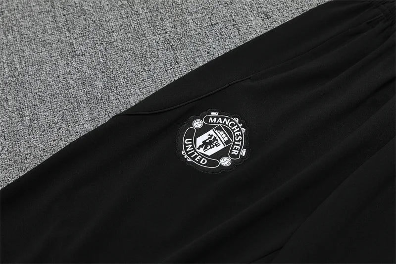 2025/2026 Manchester United Half-Pull Purple Tracksuit