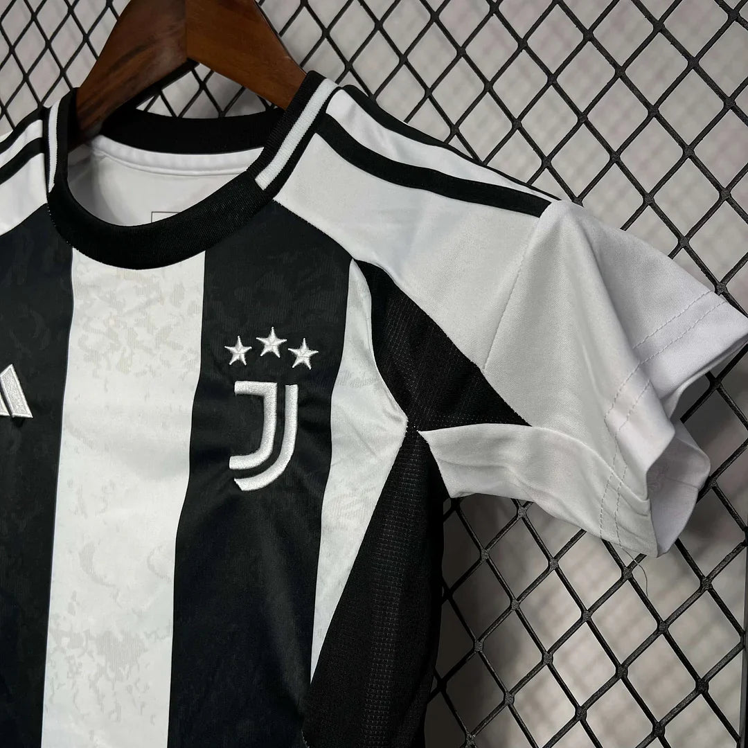 2024/2025 Juventus Home Football Shirt Kids Size