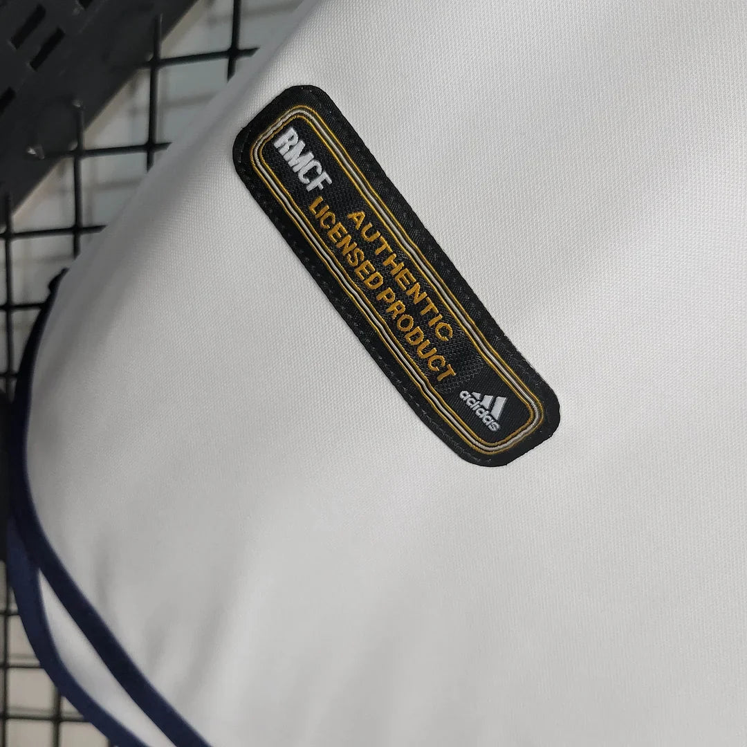 2000/2001 Retro Real Madrid Home Football Shirt