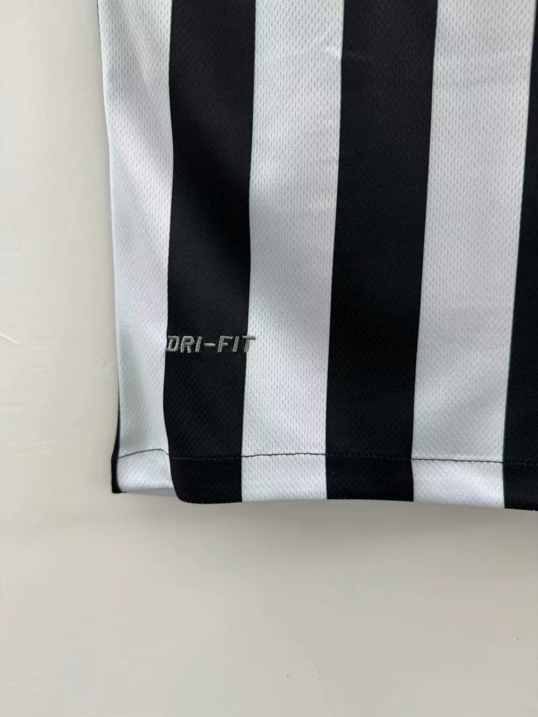 Santos 2013 Away Football Shirt