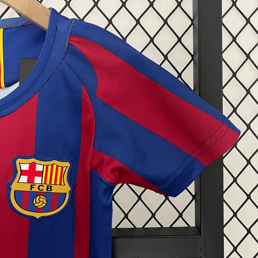 2005/2006 Retro Barcelona Home Football Shirt Kids Size