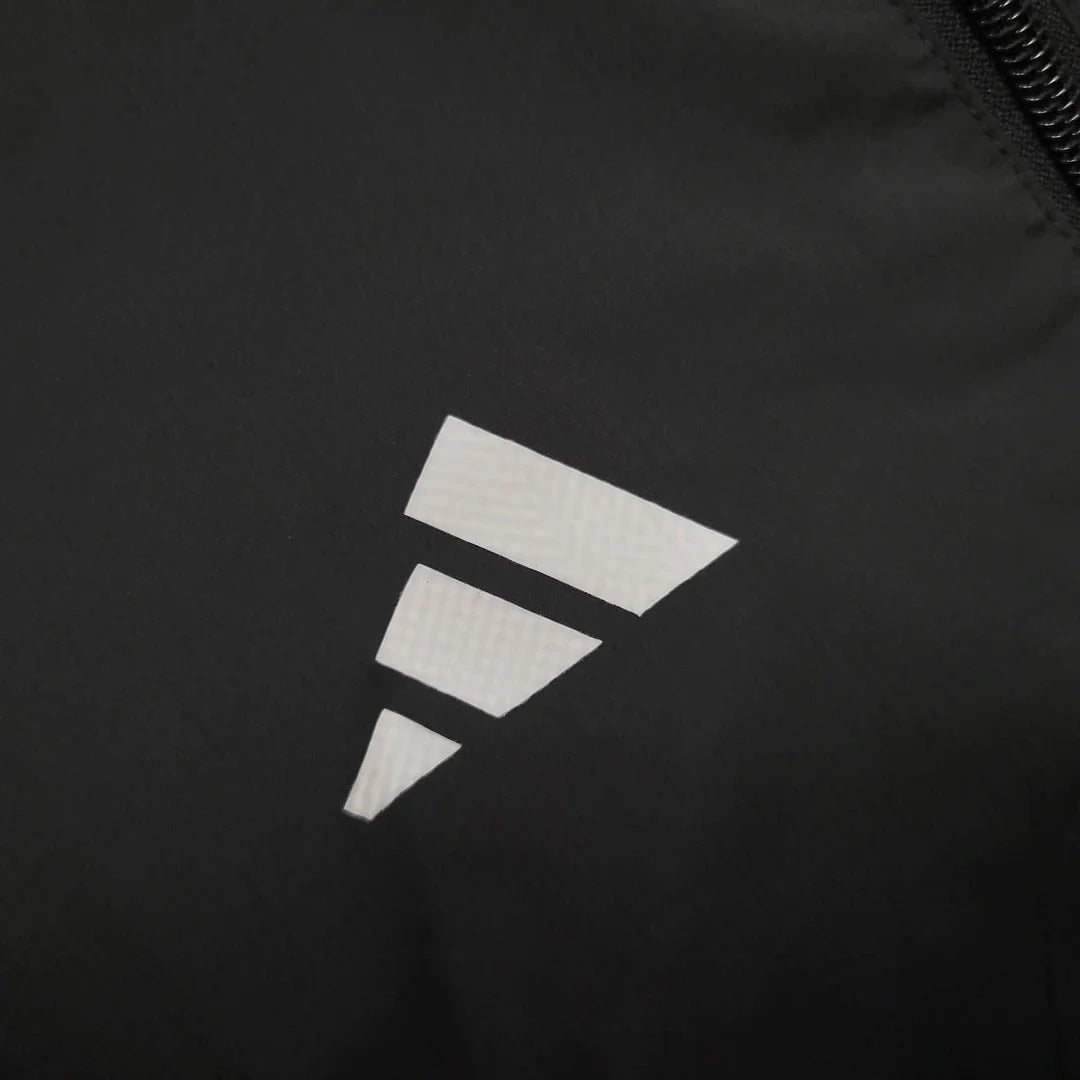 2025/2026 Manchester United Jacket Windbreaker