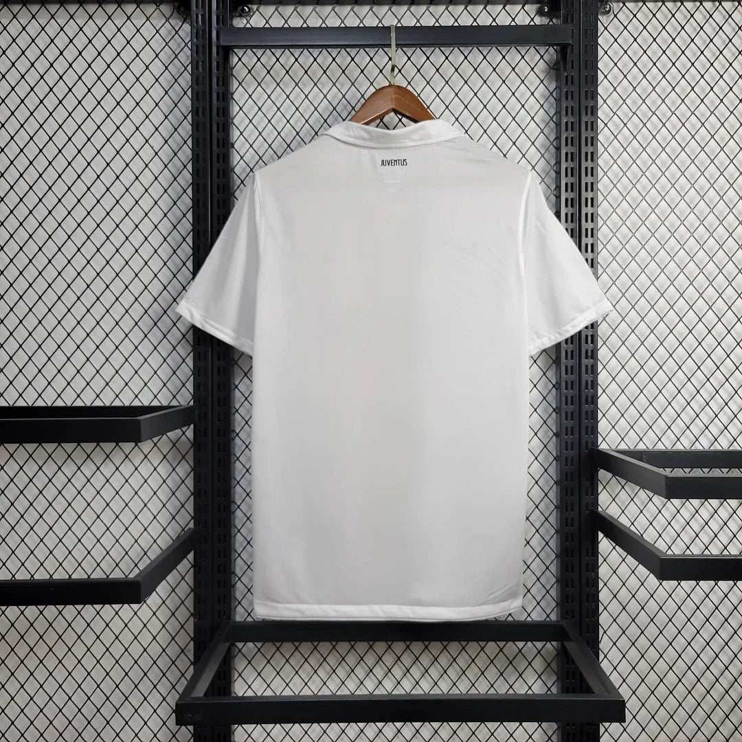 2010/2011 Retro Juventus Away Football Shirt