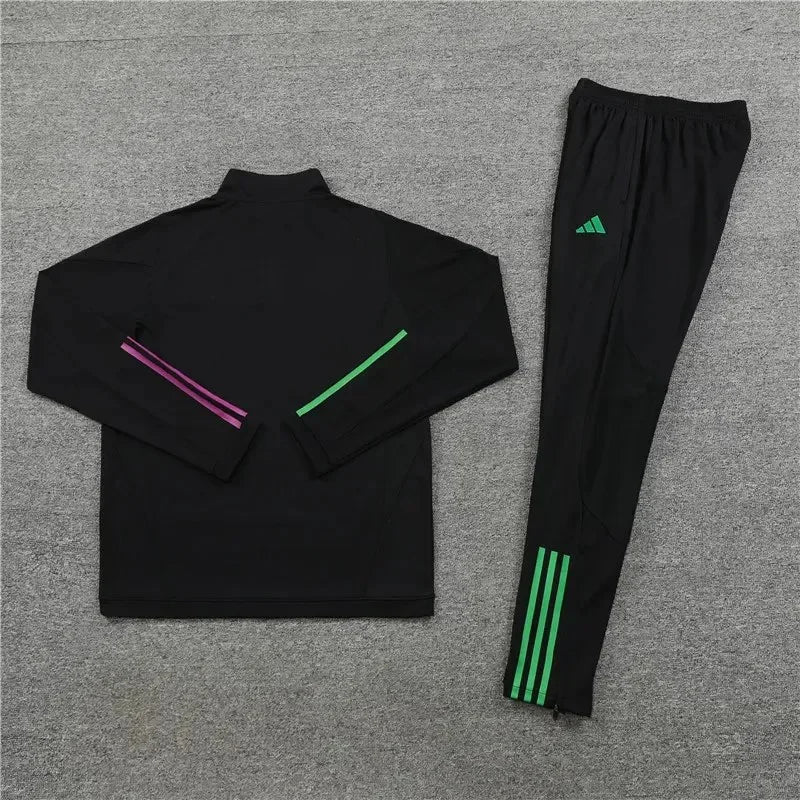 2023/2024 Bayern Munich Half-Pull Black Tracksuit