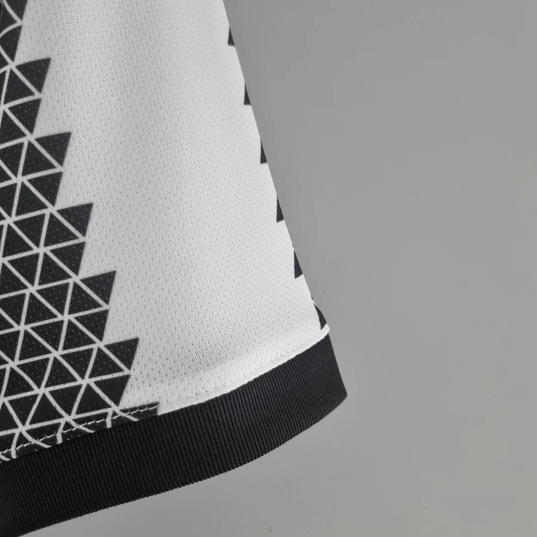 2022/2023 Juventus Home Football Shirt