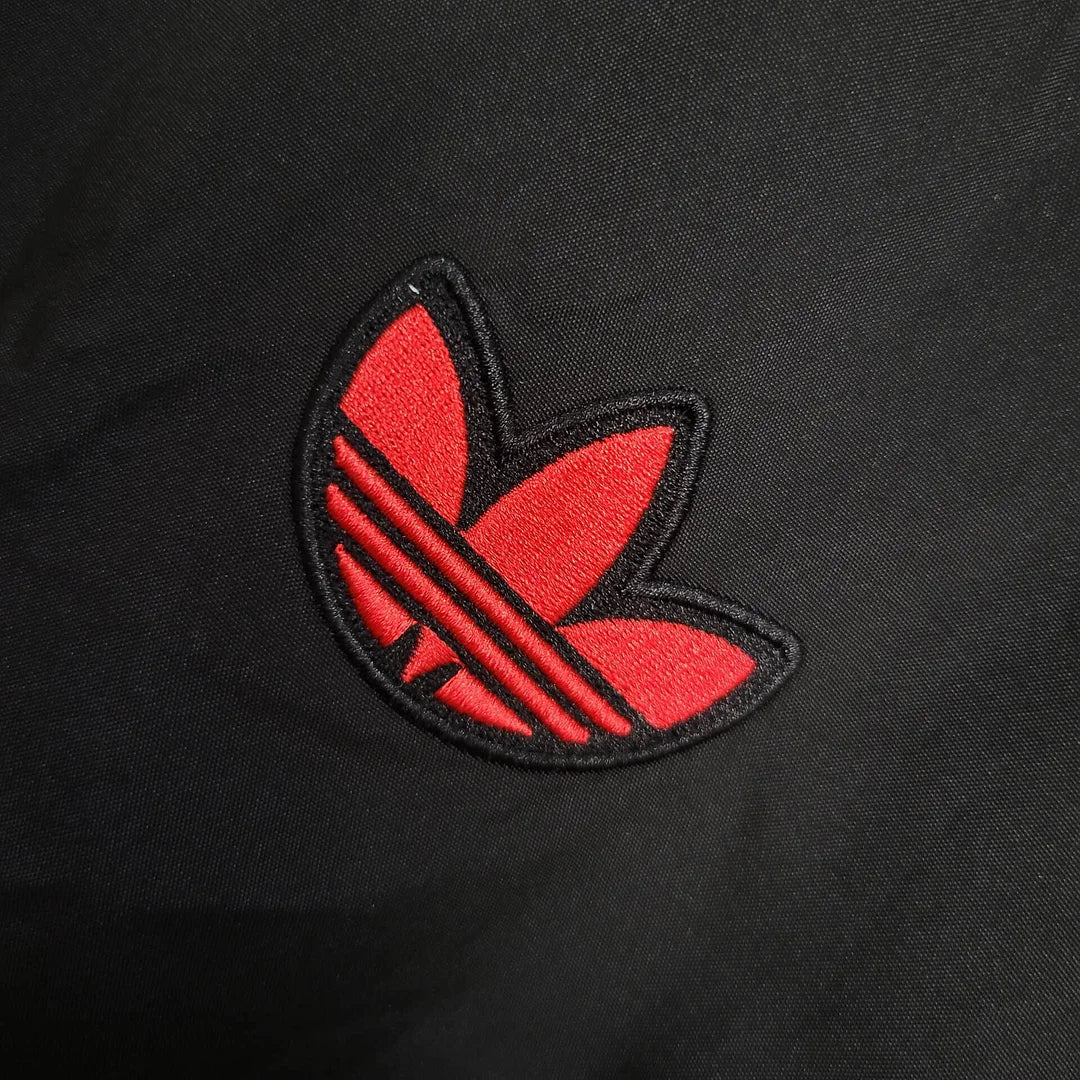 2025/2026 Manchester United Jacket Windbreaker