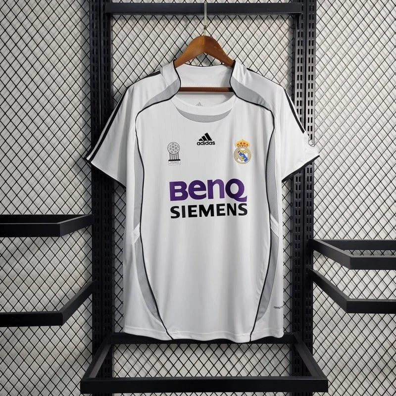2006/2007 Retro Real Madrid Home Football Shirt