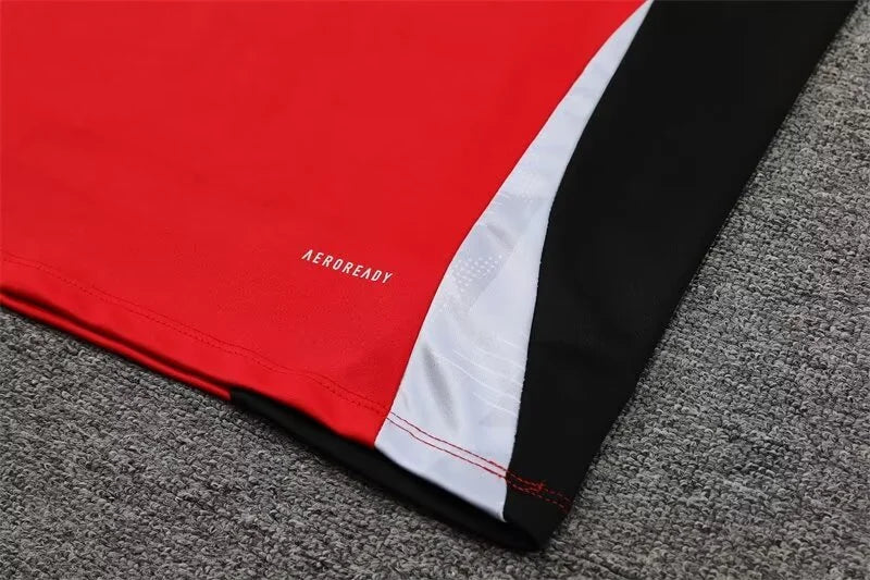 2024/2025 Manchester United Half-Pull Tracksuit Red