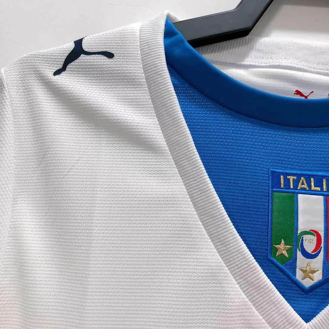 2006 Retro Italy Away Football Shirt