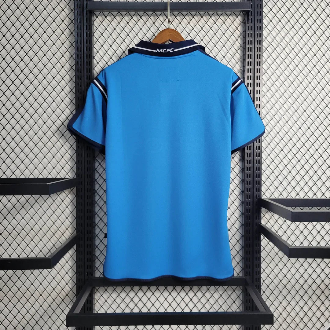 2001/2002 Retro Manchester City Home Football Shirt