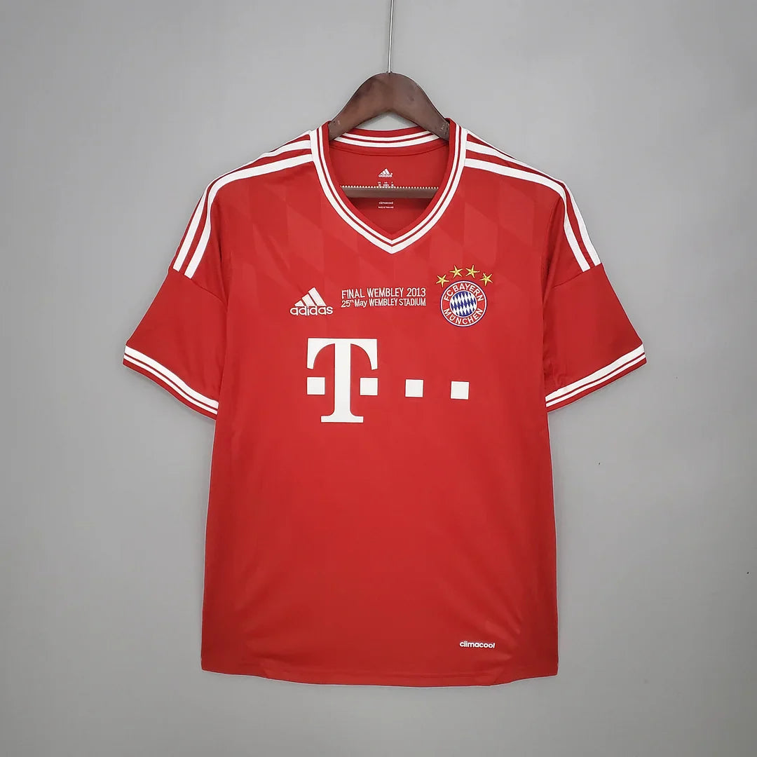 2013/2014 Retro Bayern Munich Home Champions League Edition Football Shirt