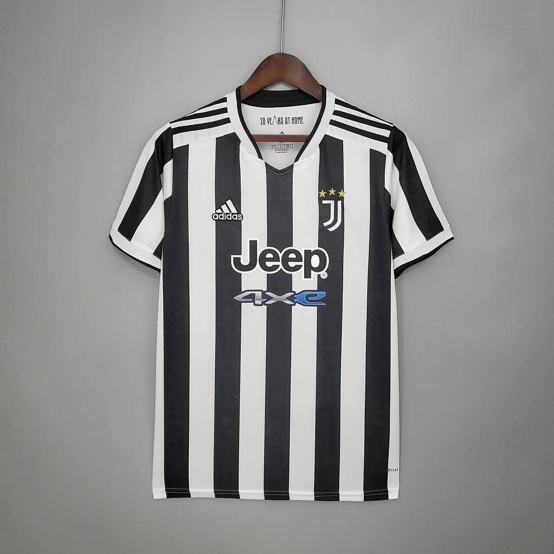 2021/2022 Juventus Retro Home Football Shirt