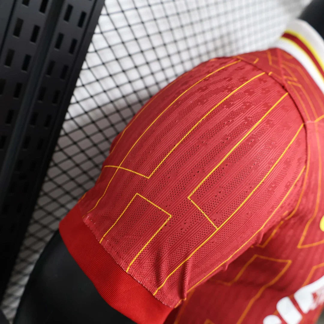 2024/2025 Liverpool Home Football Shirt - Player Version