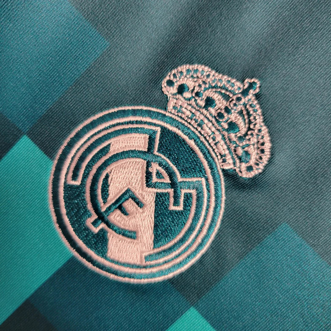 2017/2018 Retro Real Madrid Third Away Football Shirt