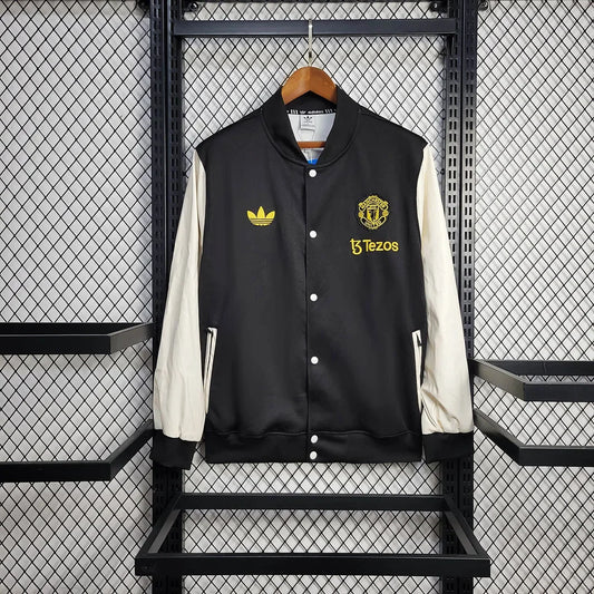 2025/2026 Manchester United Black And White Jacket Windbreaker