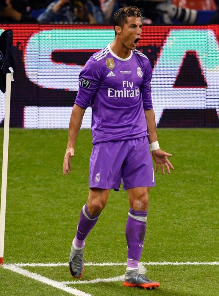 2016/2017 Retro Long Sleeve Real Madrid Away Football Shirt