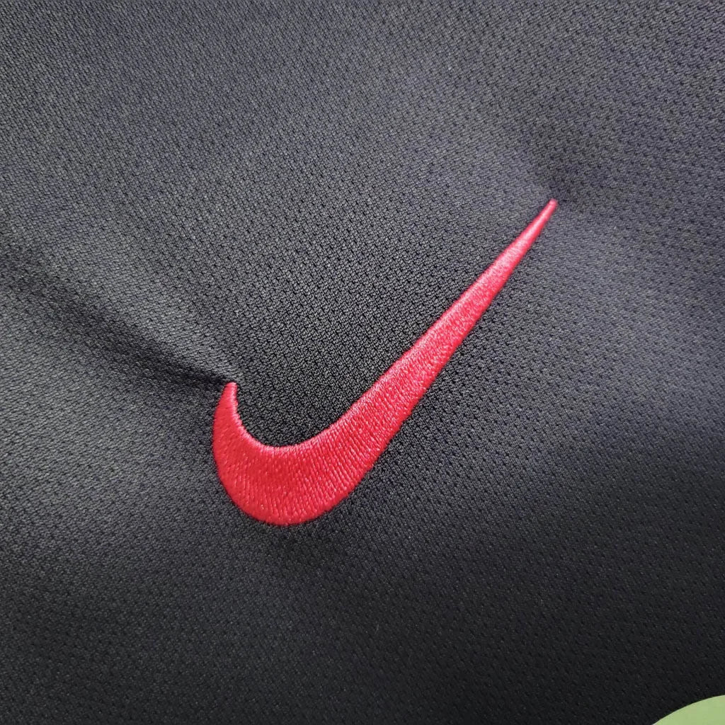 2016/2017 Retro Long Sleeve Barcelona Away Football Shirt