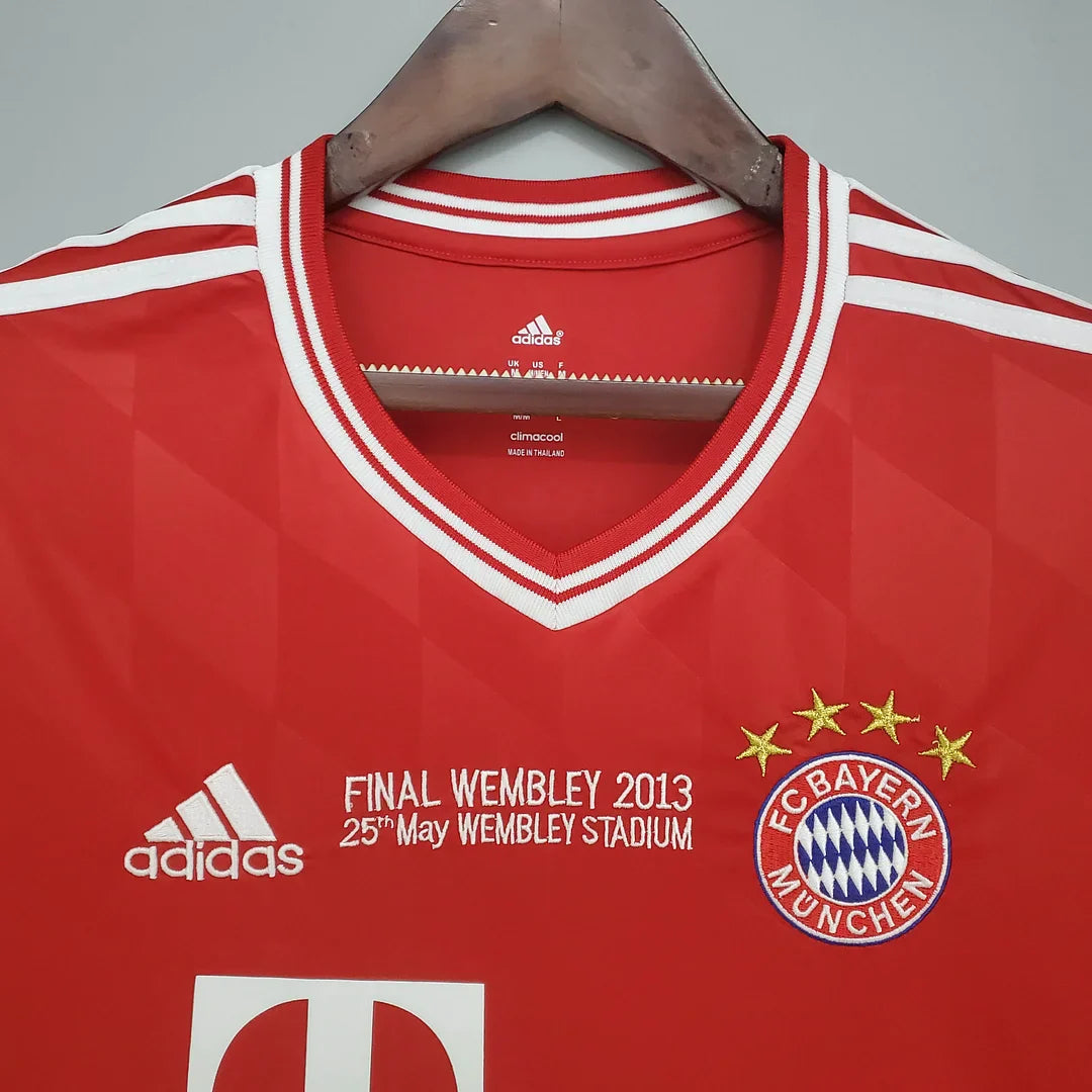 2013/2014 Retro Bayern Munich Home Champions League Edition Football Shirt